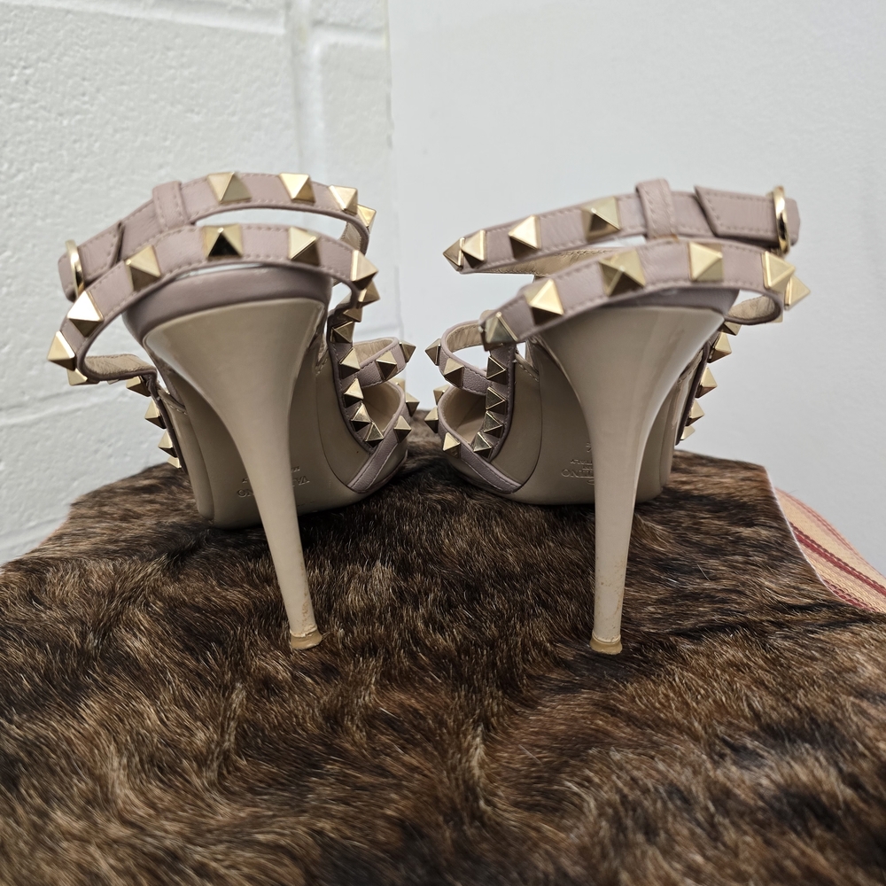 Valentino Women's Beige Heels with Gold Studs - Picture 2 of 11